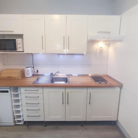 Alisa Apartments Kostomlaty nad Labem ภายนอก รูปภาพ