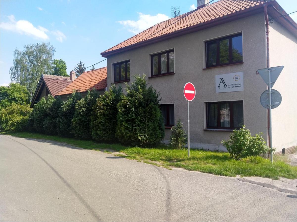 Alisa Apartments Kostomlaty nad Labem ภายนอก รูปภาพ